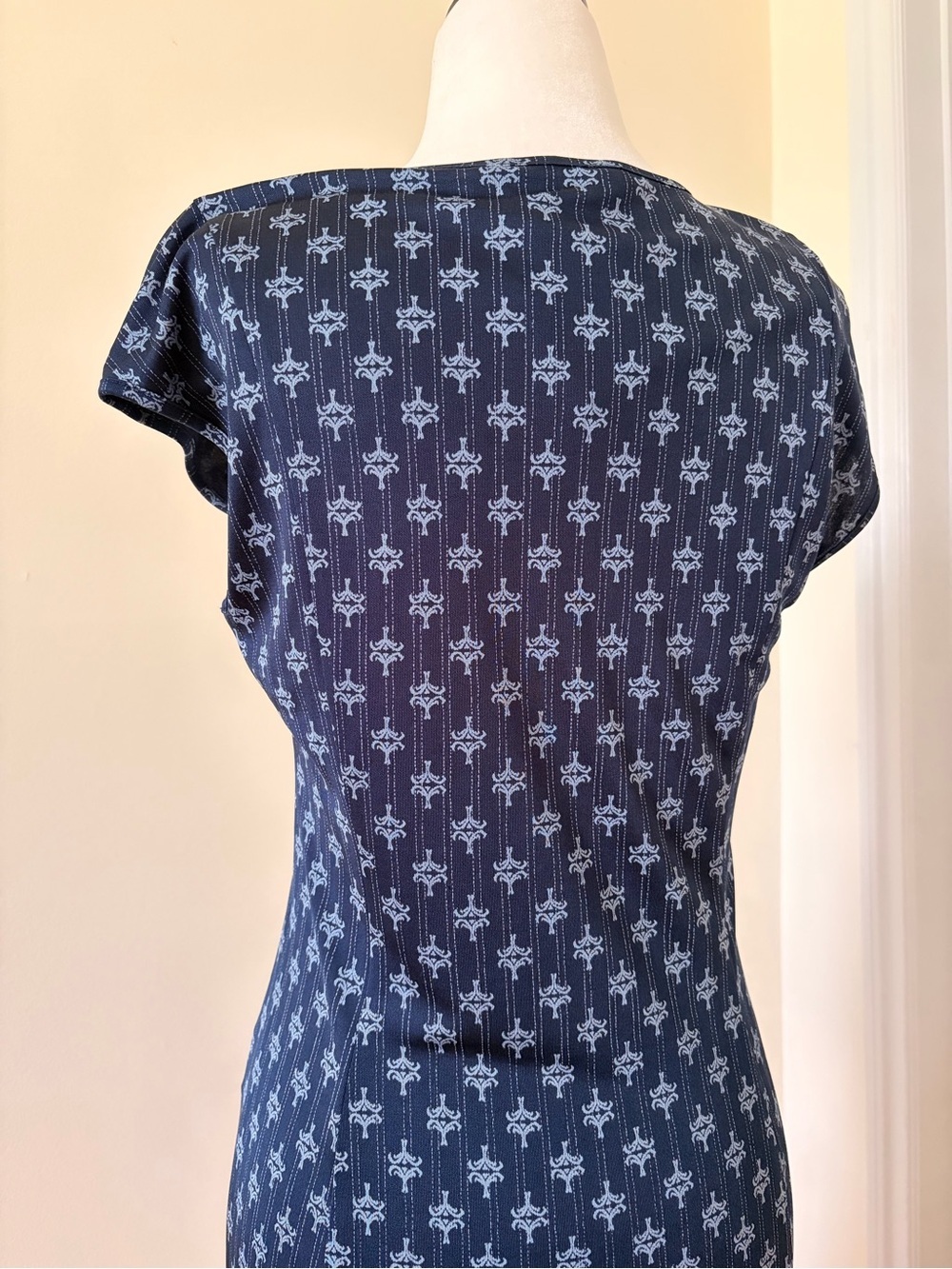 Tory Burch Slinky Navy Midi Dress with Cap Sleeves - Picture 3 of 4